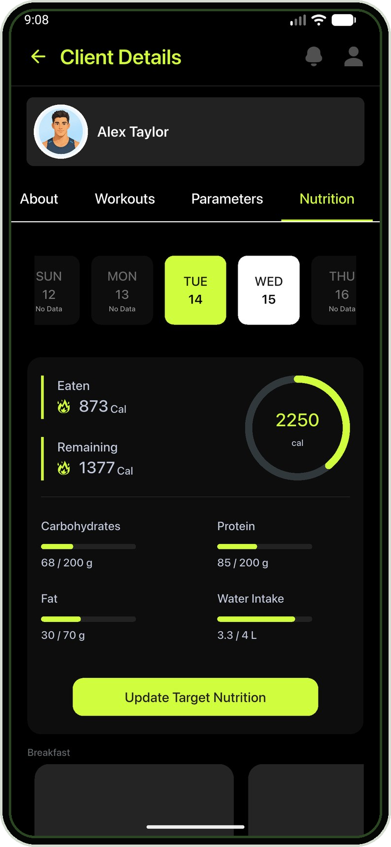 Coach review of client nutrition progress with workout and parameter tabs available